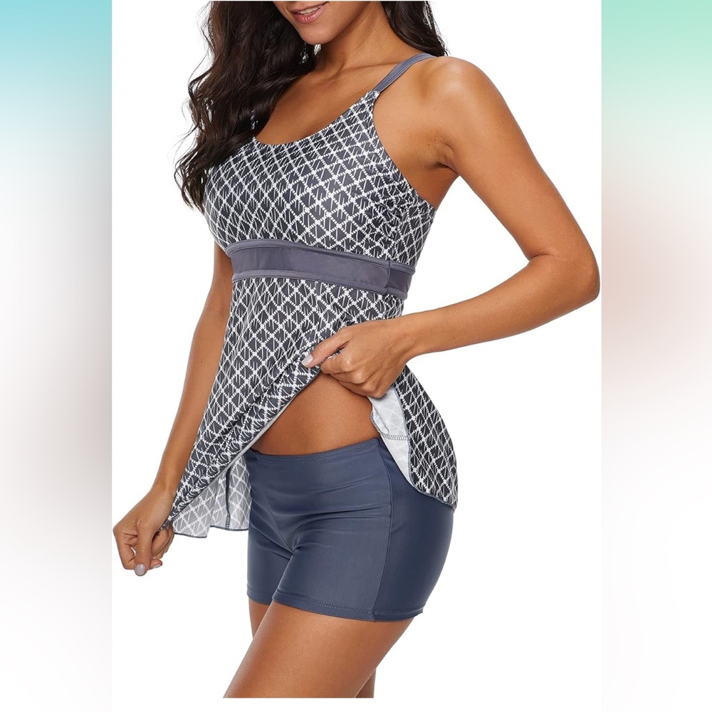 🚘Sandi tankini swimsuit tummy control top with boy-shorts Flowy swim wear - Picture 2 of 10